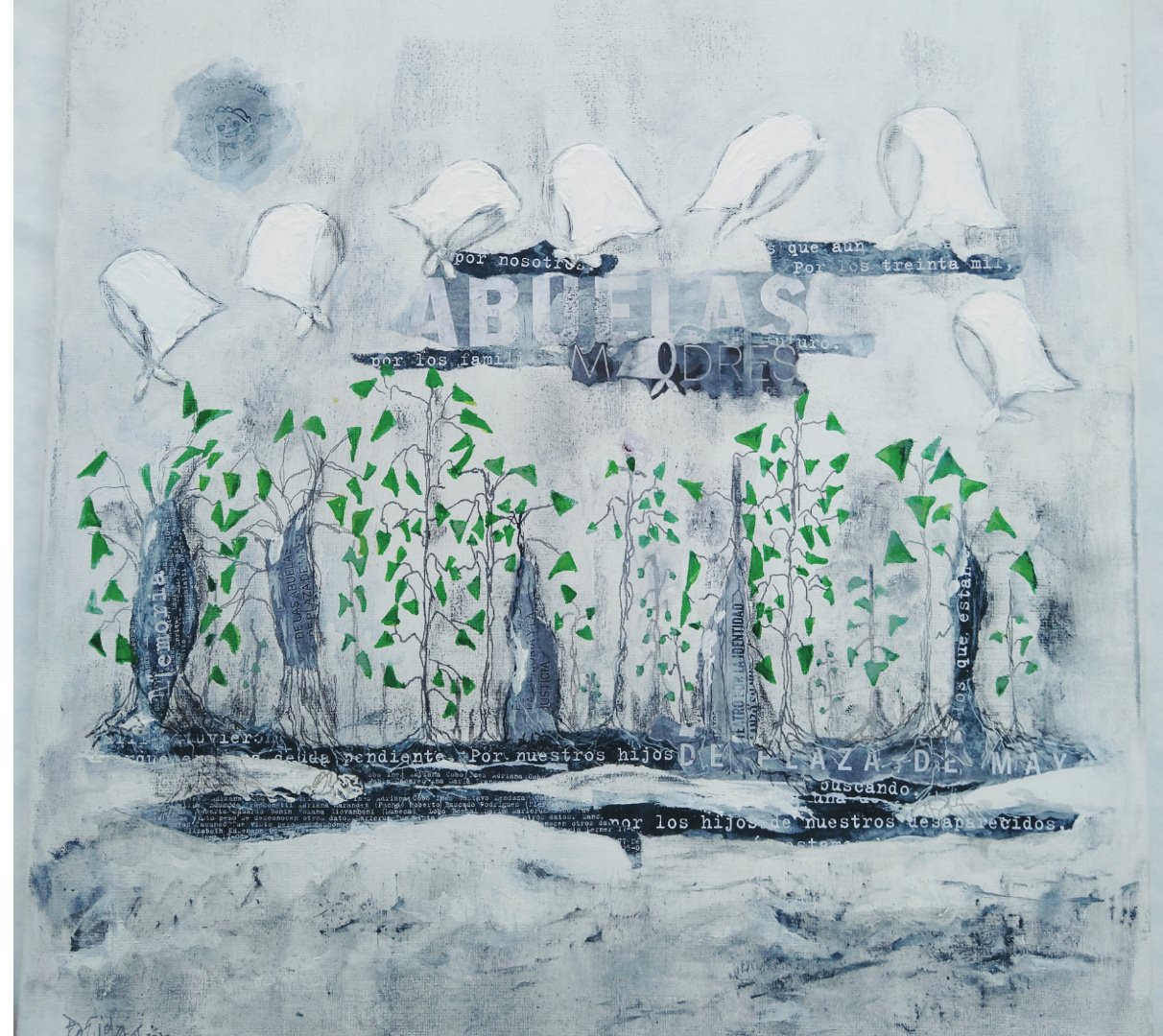 Sandra Bastida | Pañuelos blancos pañuelos verdes. Técnica mixta. Collage. Recortes de publicaciones de Madres y Abuelas de Plaza de Mayo, carbonilla, lápiz graso y acrílico. 40 x 40 cm.